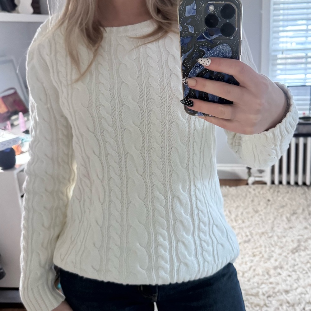 Women's Cable Knit Sweater - Cream